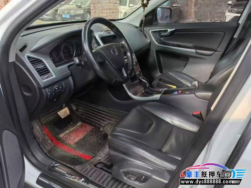 17年沃尔沃XC60轿车抵押车出售