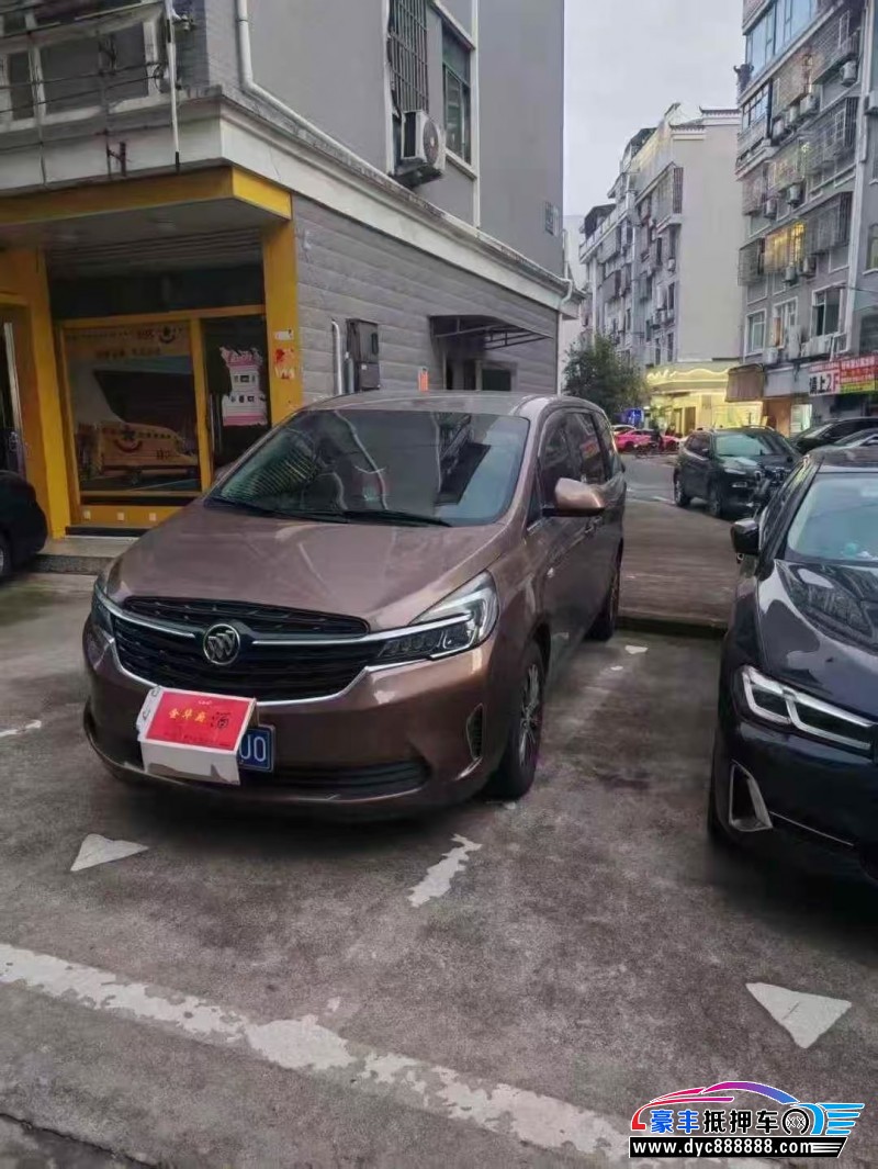 21年别克GL8轿车抵押车出售