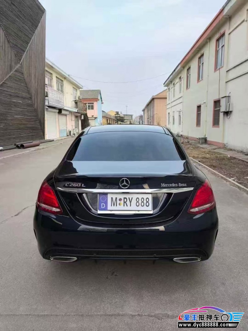 18年奔驰C轿车抵押车出售