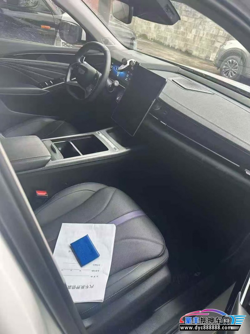 25年吉利星瑞轿车抵押车出售