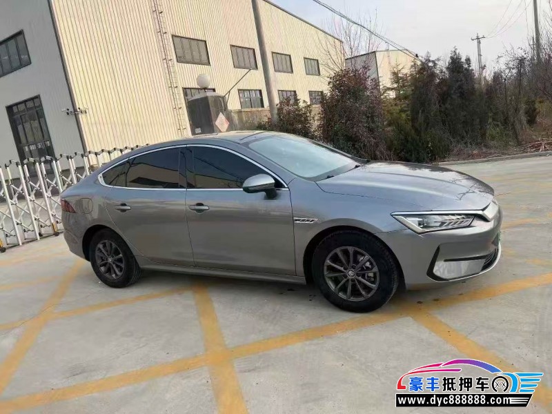 23年比亚迪秦轿车抵押车出售