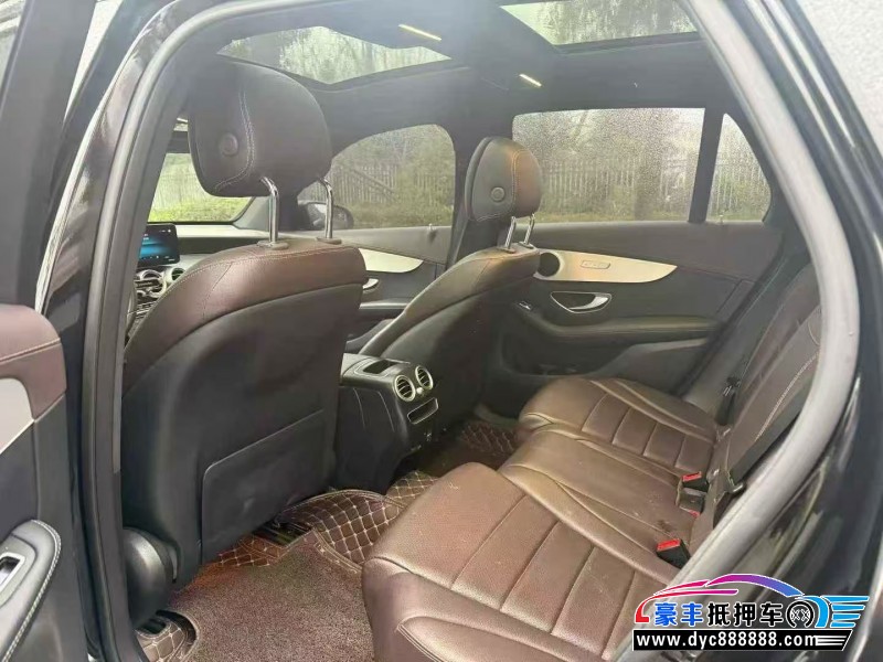 21年奔驰GLCSUV抵押车出售