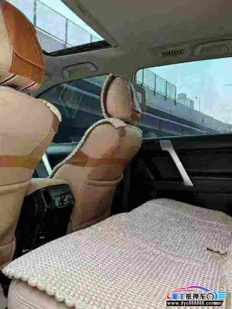 20年丰田普拉多（霸道）轿车抵押车出售