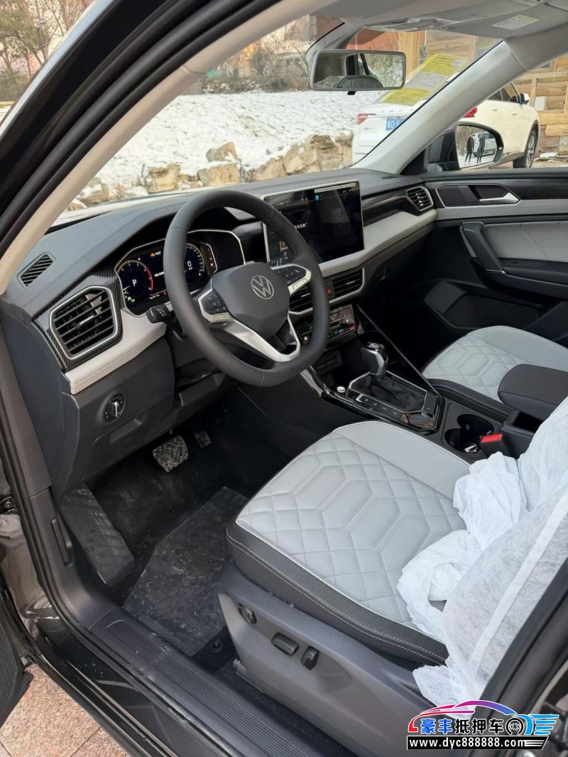 25年大众探岳轿车抵押车出售