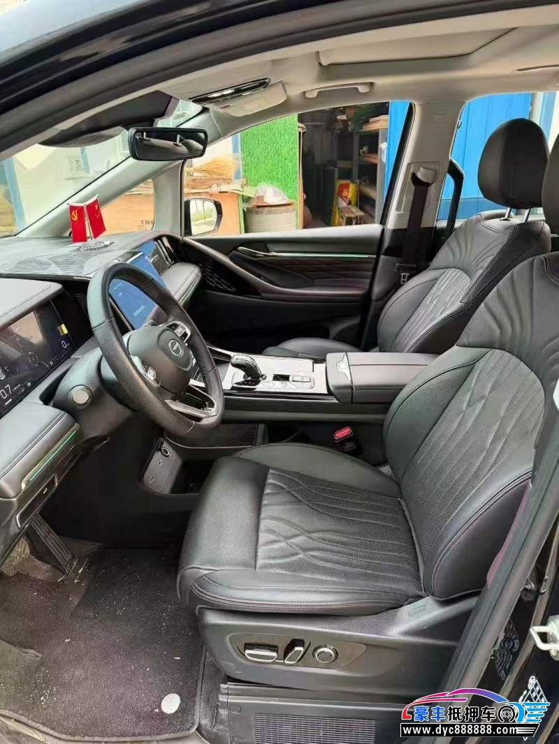 23年传祺M8轿车抵押车出售