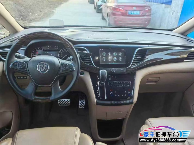 18年别克GL8MPV抵押车出售