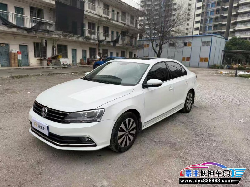 17年大众速腾轿车抵押车出售