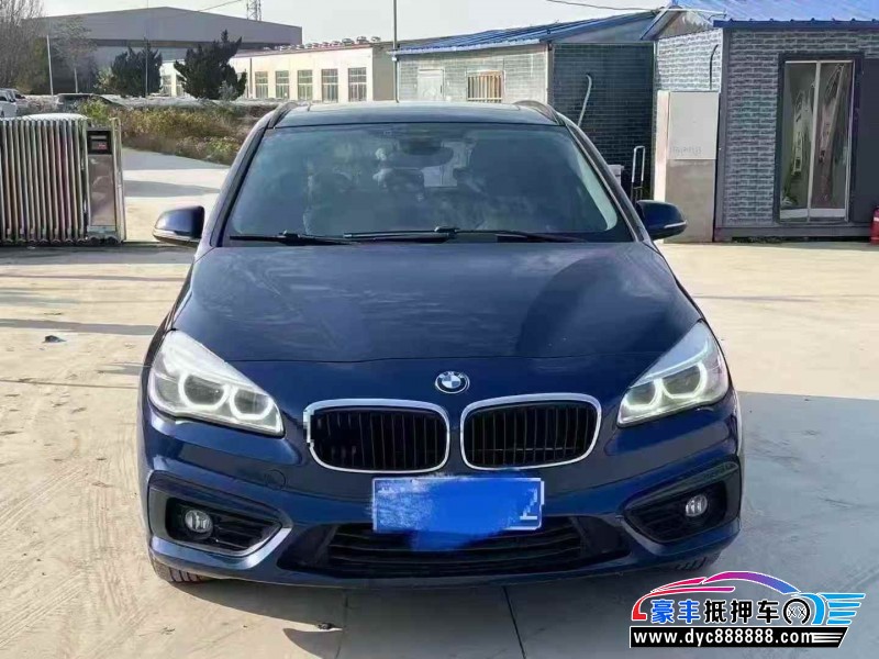 15年宝马2系轿车抵押车出售