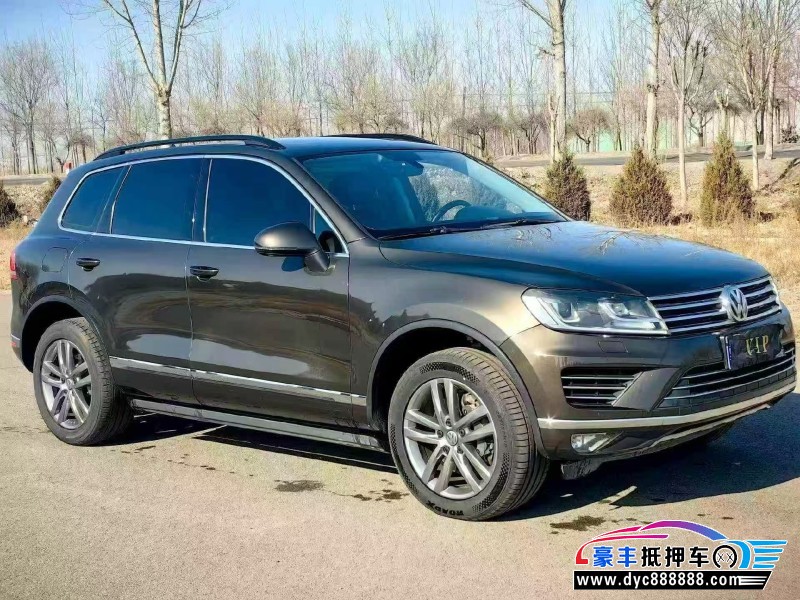 17年大众途锐轿车抵押车出售