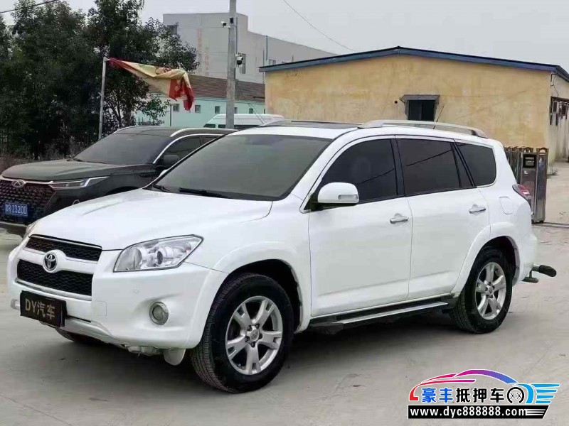 12年丰田RAV4轿车抵押车出售