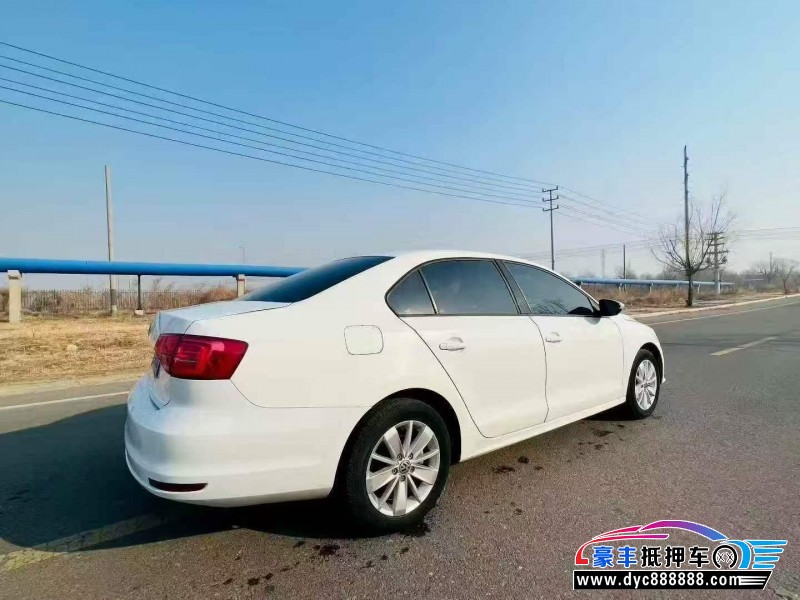 19年大众速腾轿车抵押车出售