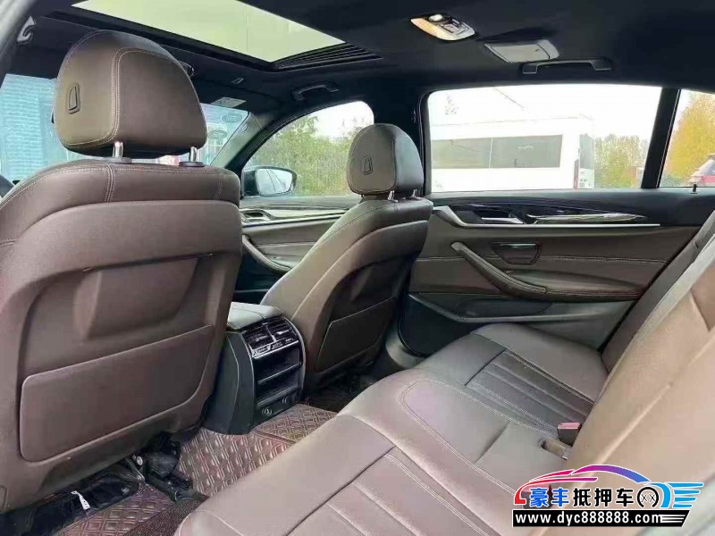 19年宝马5系轿车抵押车出售