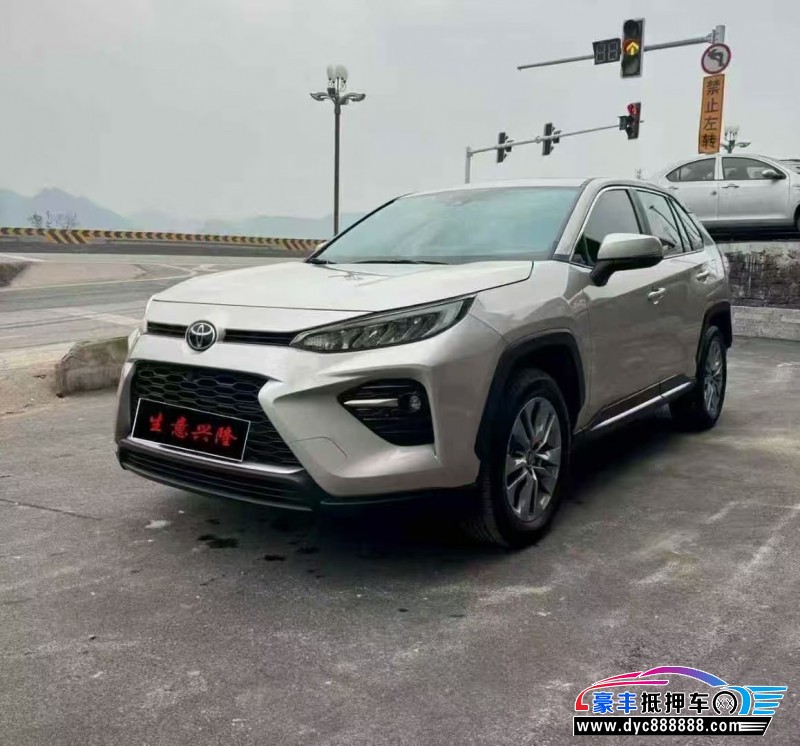 23年丰田威兰达轿车抵押车出售