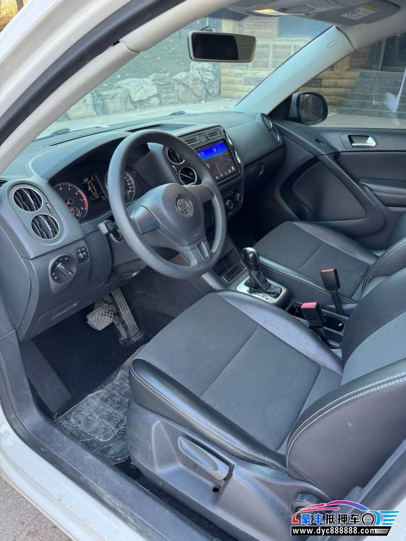 17年大众途观轿车抵押车出售