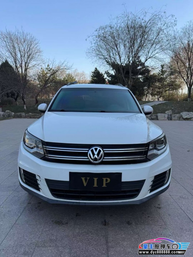 抵押车出售17年大众途观轿车