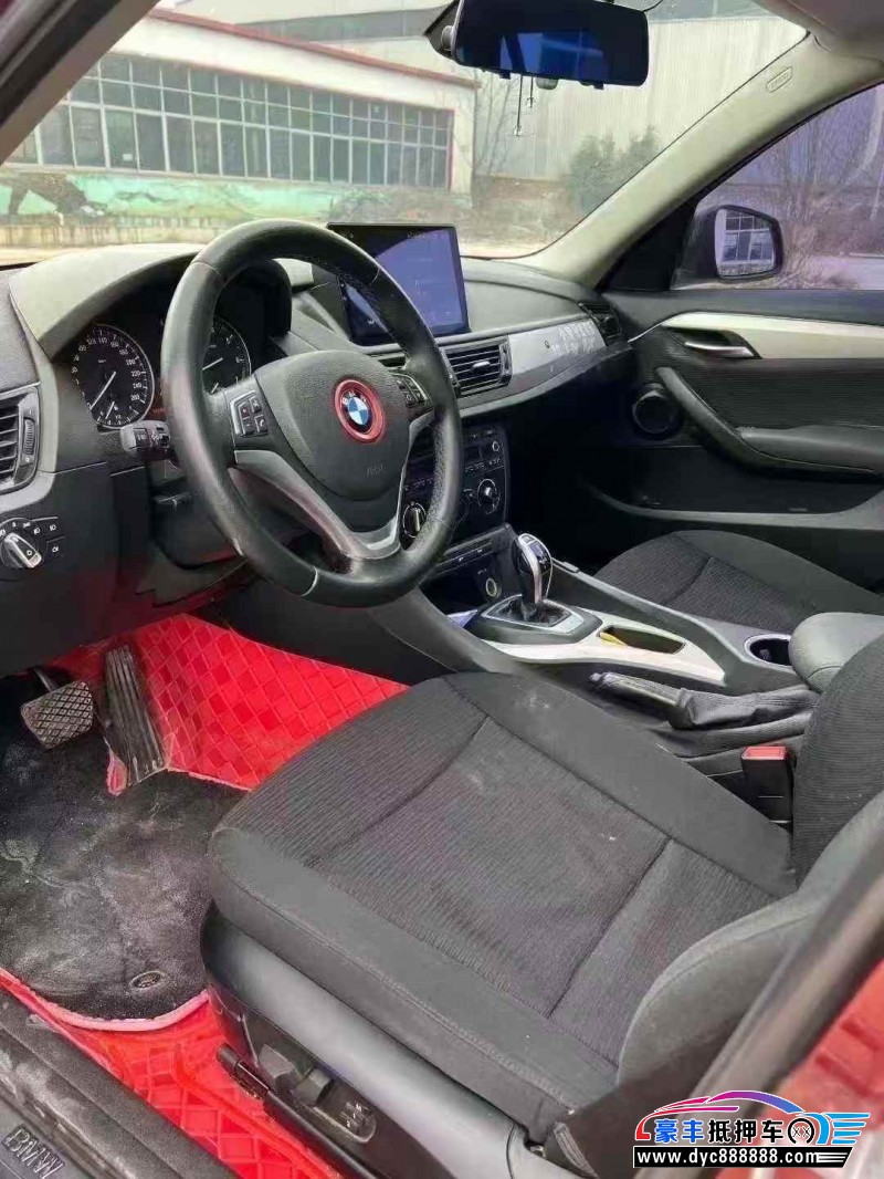 15年宝马X1轿车抵押车出售