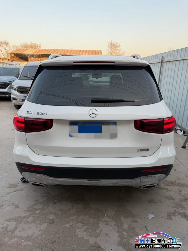 24年奔驰GLB轿车抵押车出售