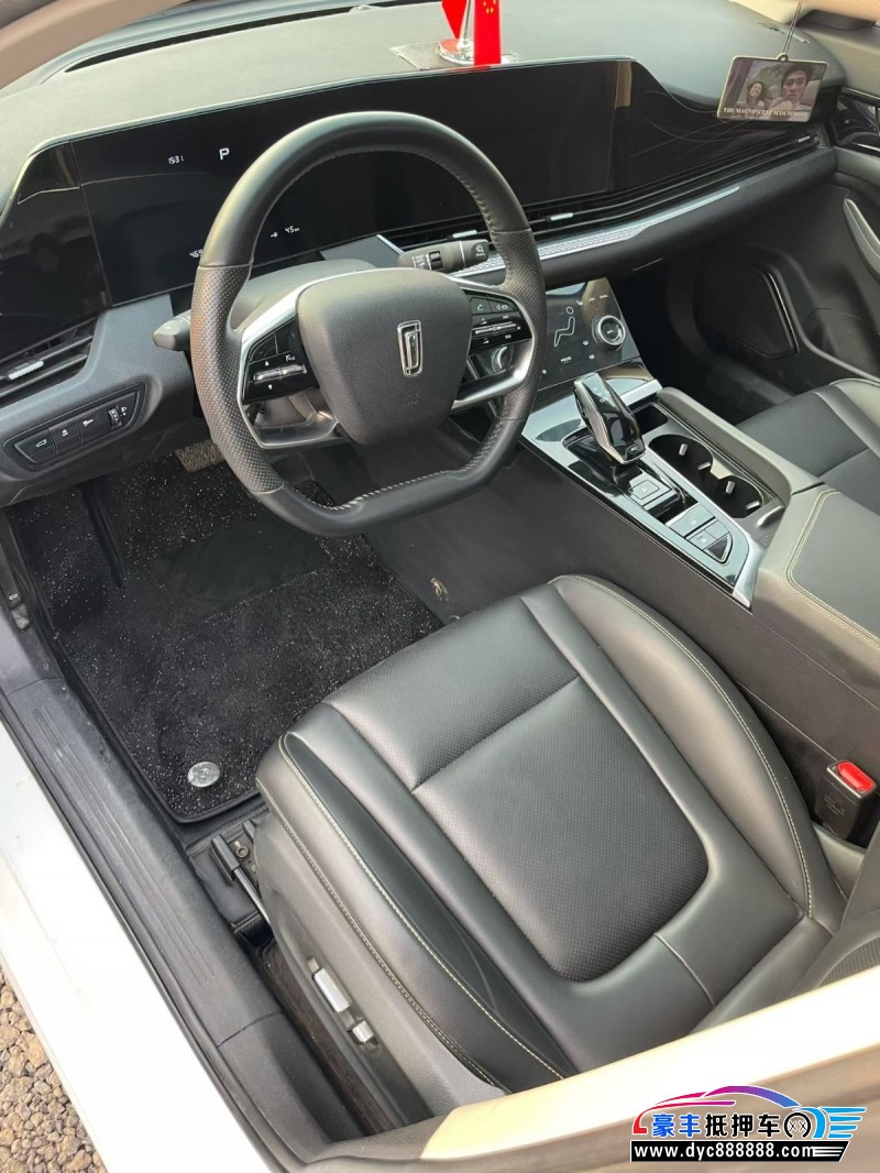 24年奔腾B70轿车抵押车出售