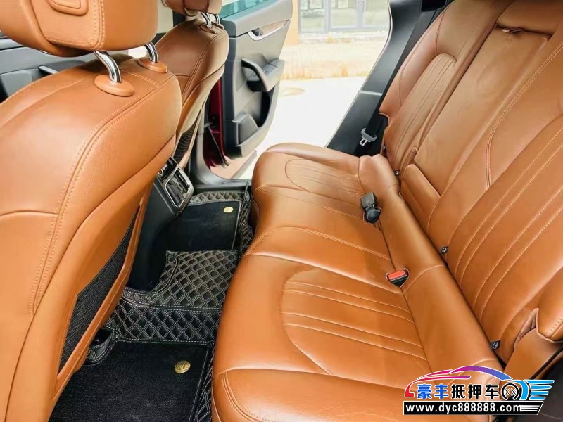 18年玛莎拉蒂莱万特轿车抵押车出售