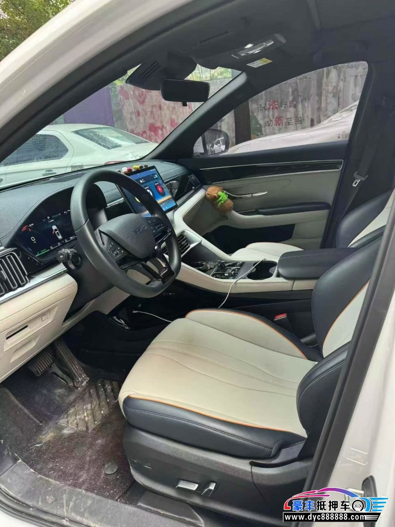 24年比亚迪宋SUV抵押车出售