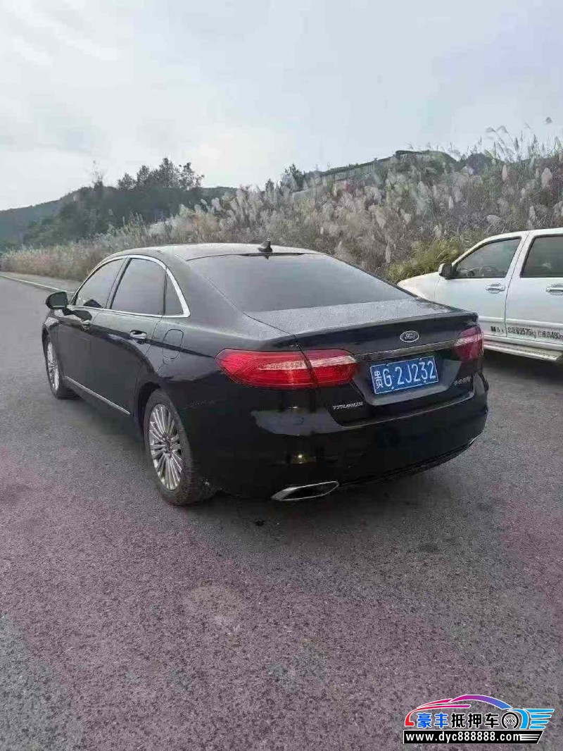 18年福特金牛座轿车抵押车出售