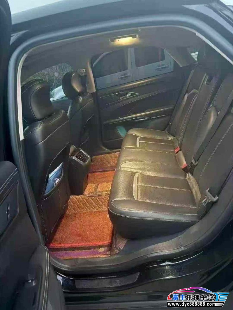 18年福特金牛座轿车抵押车出售