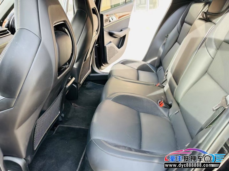 24年领克03轿车抵押车出售