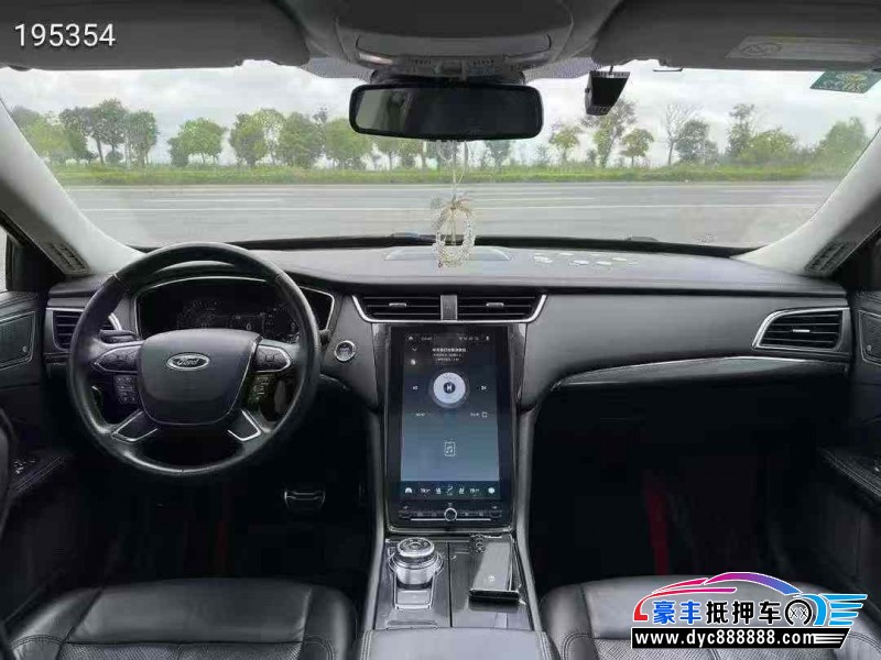 20年福特金牛座轿车抵押车出售