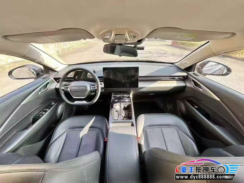 24年五菱星光轿车抵押车出售