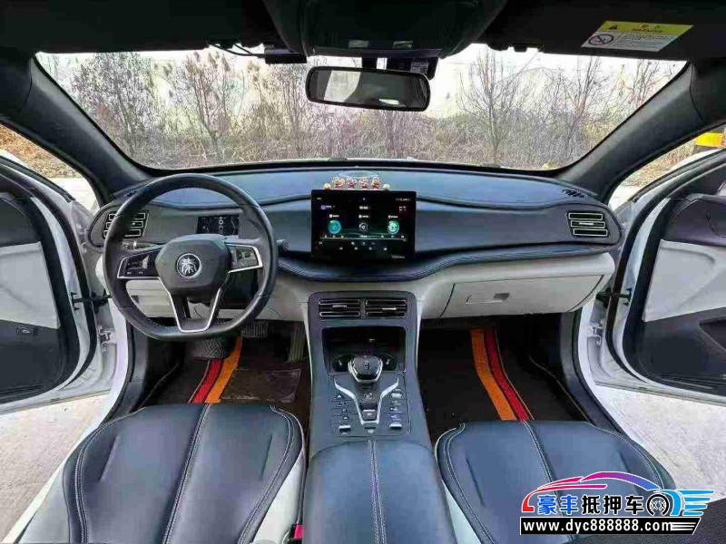 22年比亚迪秦轿车抵押车出售