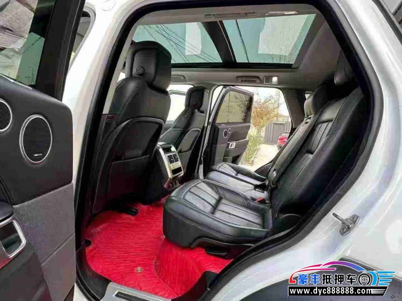 22年路虎揽胜运动轿车抵押车出售