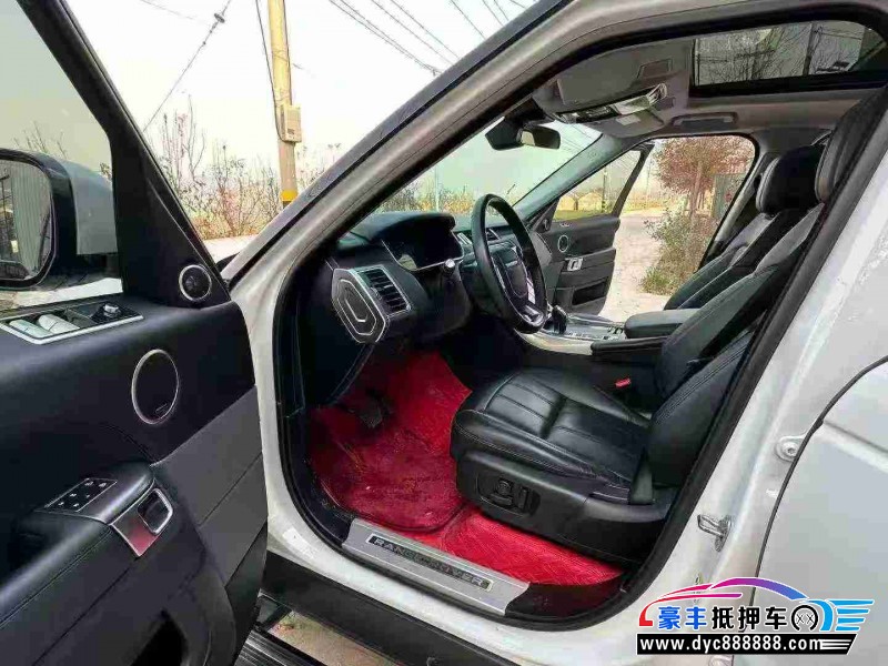 22年路虎揽胜运动轿车抵押车出售