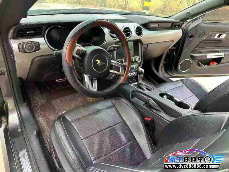 21年福特野马轿车抵押车出售