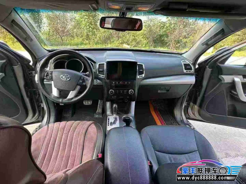 12年起亚索兰托轿车抵押车出售