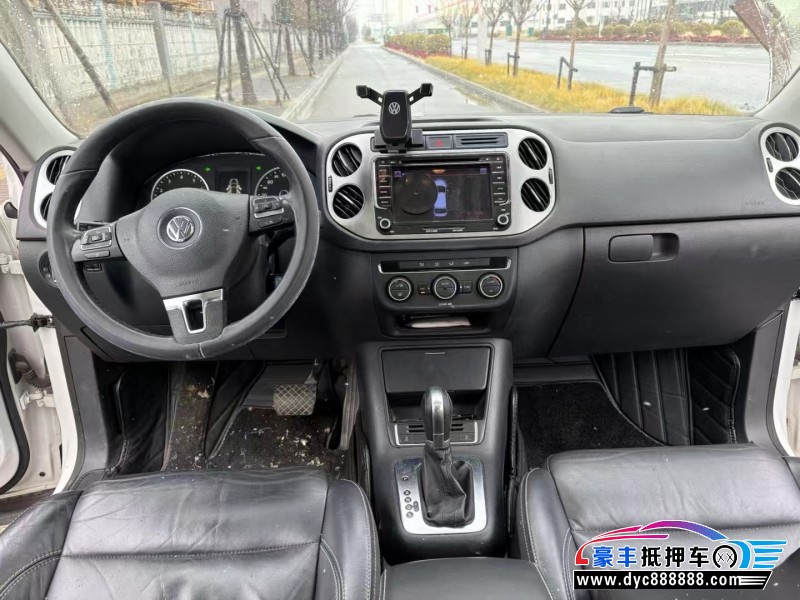 17年大众途观轿车抵押车出售