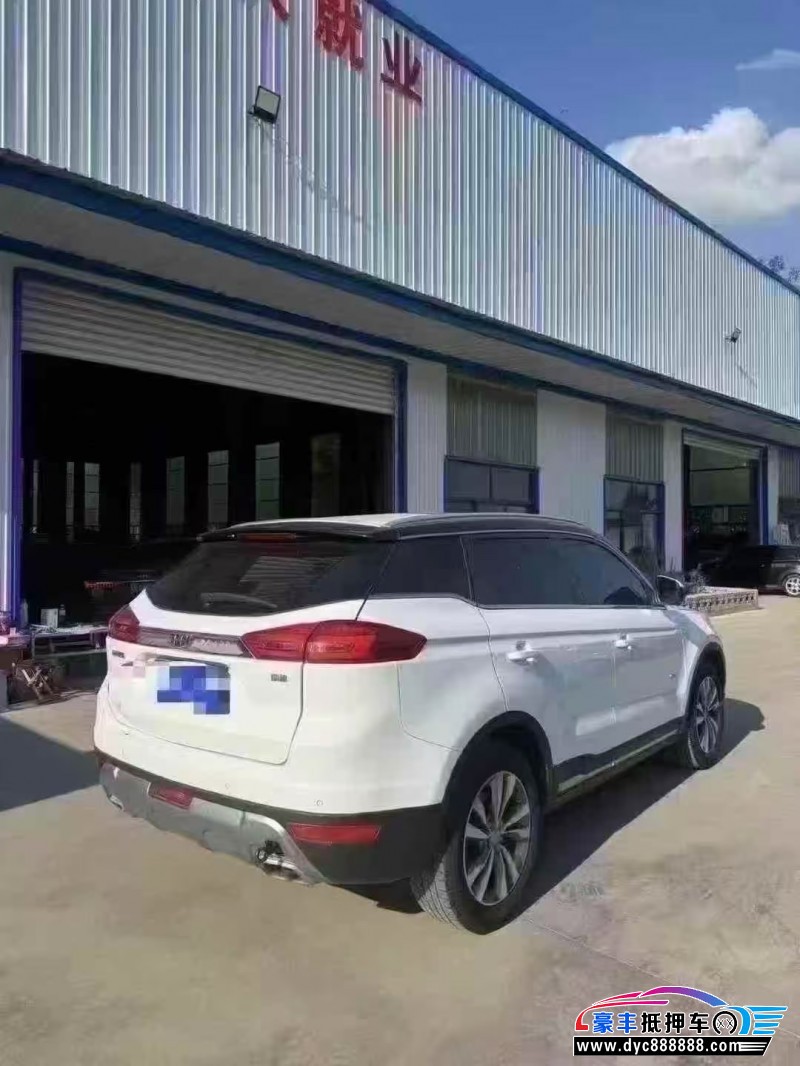 16年吉利博越轿车抵押车出售