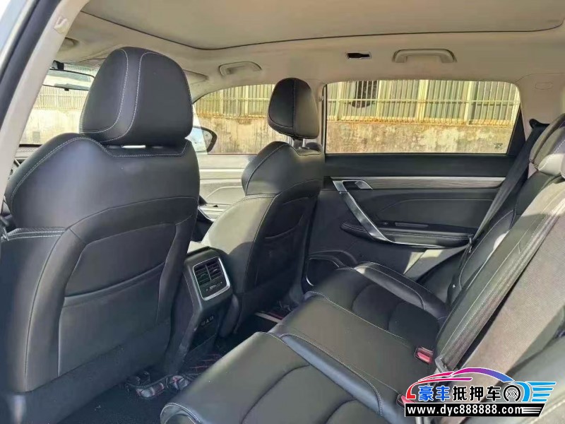 21年吉利博越轿车抵押车出售