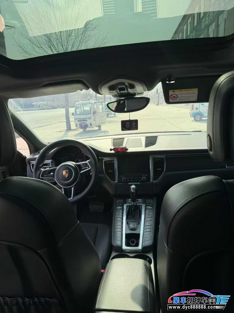 18年保时捷Macan迈凯轿车抵押车出售