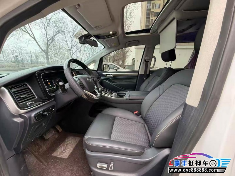 23年传祺M8轿车抵押车出售