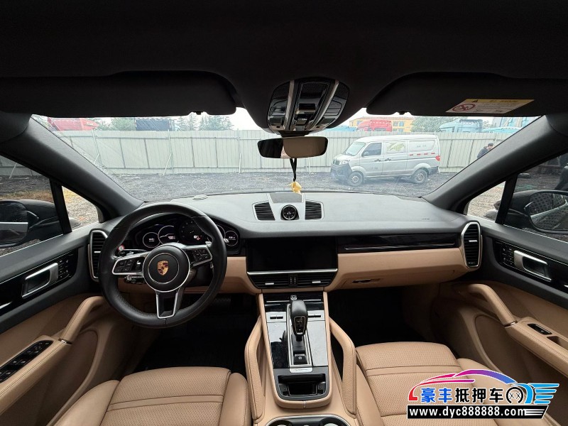 19年保时捷卡宴轿车抵押车出售