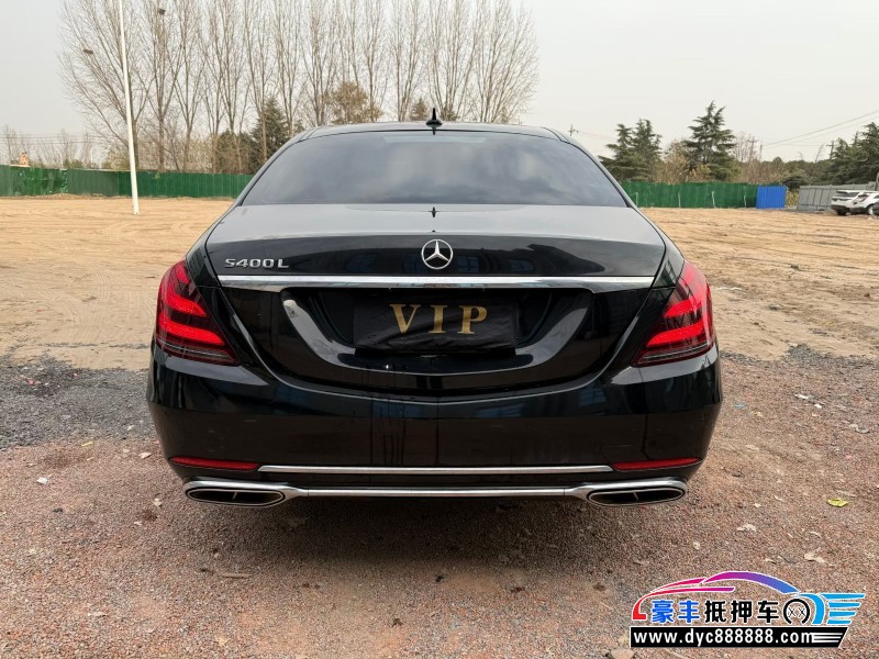 14年奔驰S轿车抵押车出售