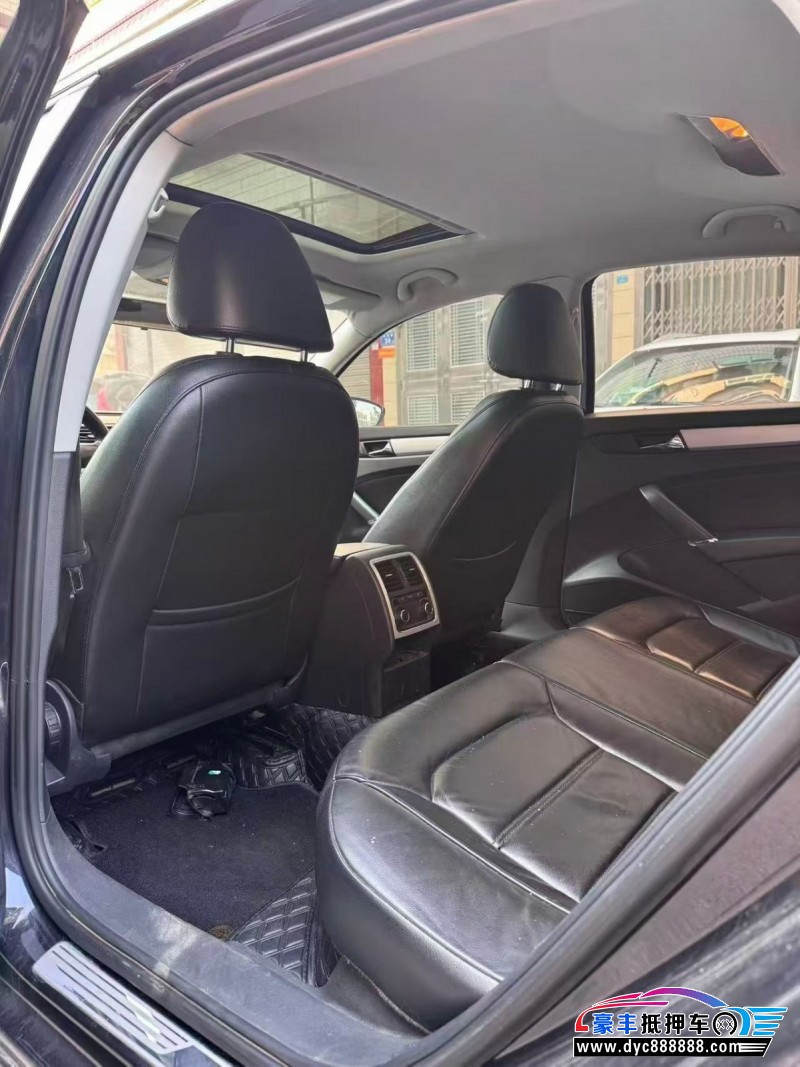 16年大众帕萨特轿车抵押车出售