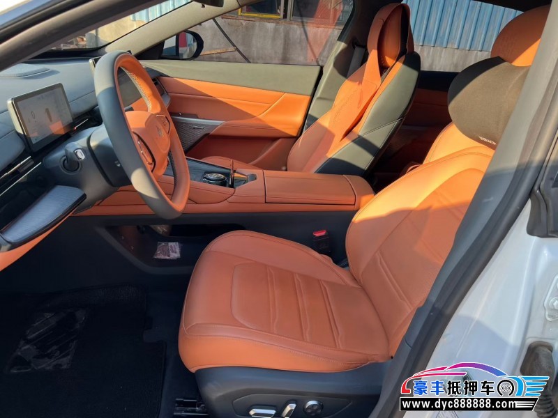 25年东风奕派007轿车抵押车出售