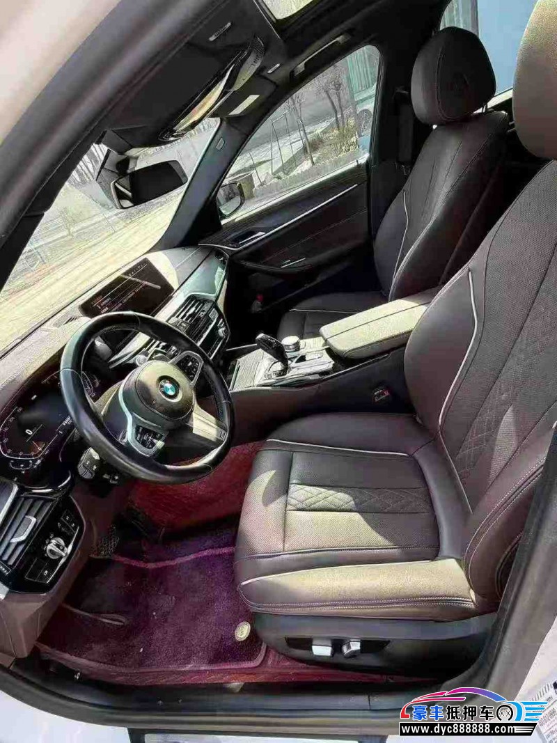 22年宝马5系轿车抵押车出售