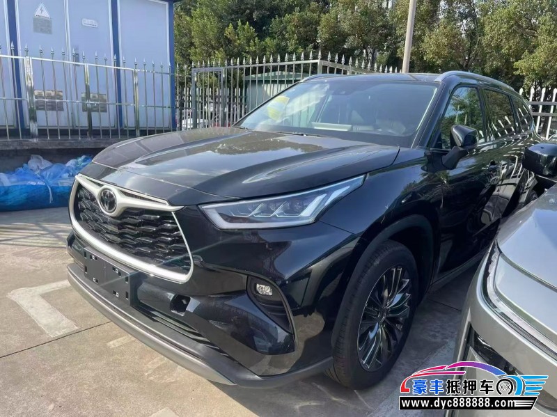 26年丰田汉兰达轿车抵押车出售