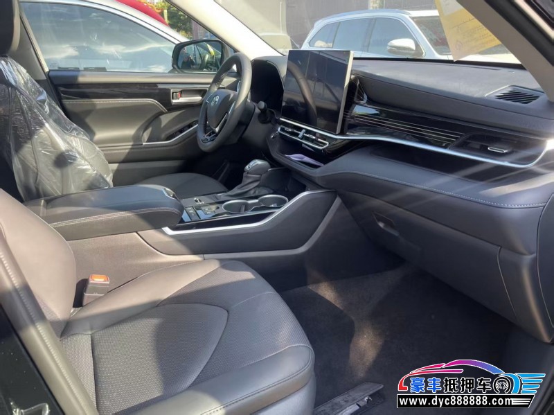 26年丰田汉兰达轿车抵押车出售