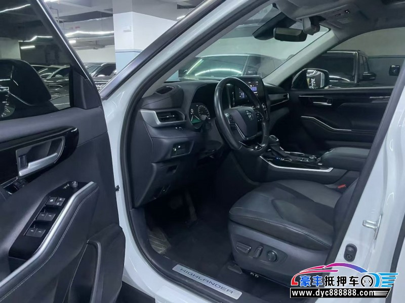 24年丰田汉兰达轿车抵押车出售