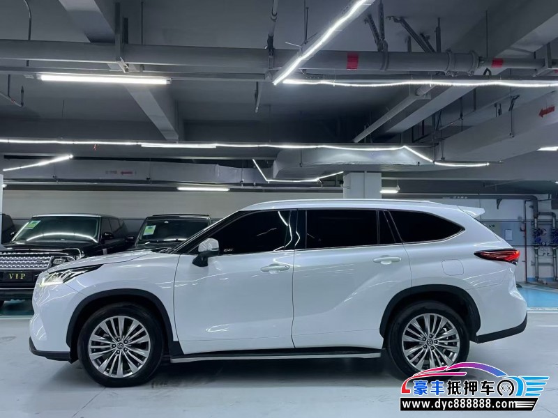 24年丰田汉兰达轿车抵押车出售