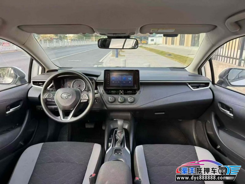 20年丰田卡罗拉轿车抵押车出售