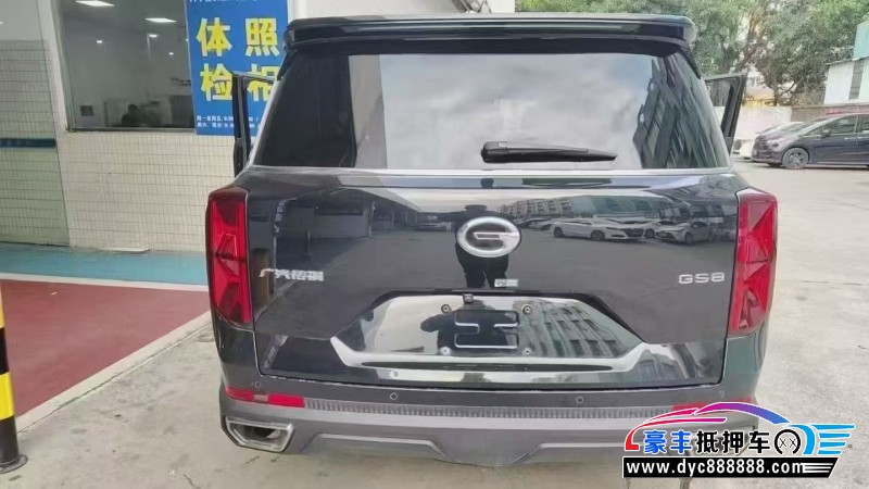 25年传祺GS8轿车抵押车出售